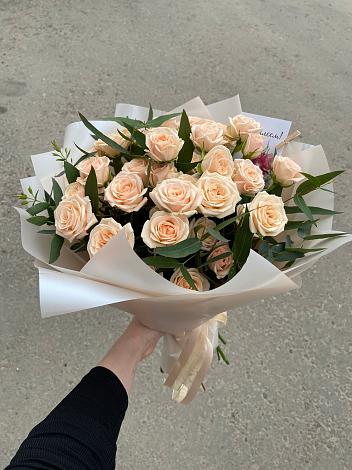 Букет Кремовые розы Латте в Сеньково